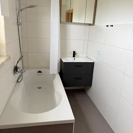 In Bahnhofsnaehe Apartman